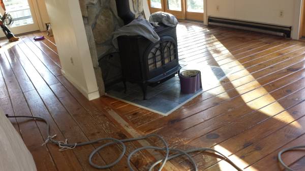 HARDWOOD FLOORINGTILELAMINATESTAIRSREFINISHINGCARPENTRY (RI)