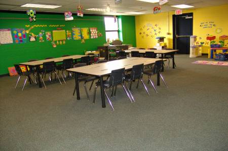 High Academic ( 2 FREE WEEKS) Christian based CHILD CARE CENTER (Merriam)