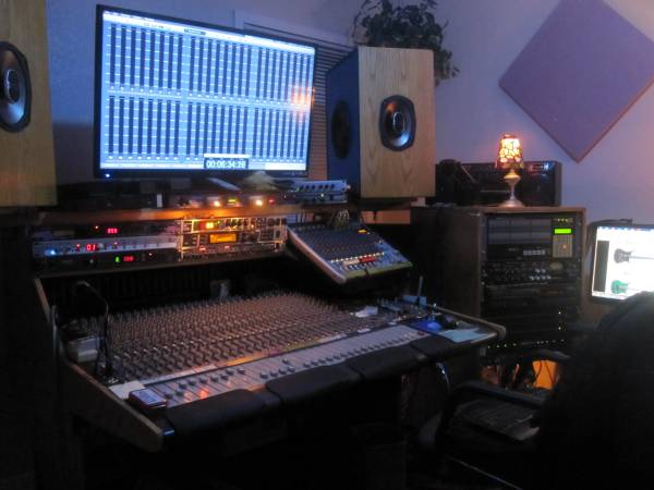 High definition RECORDING amp Music Production