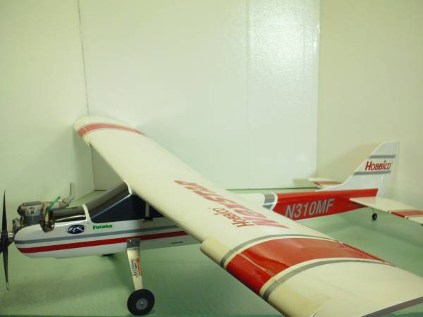Hobbico Trainer RC Airplane