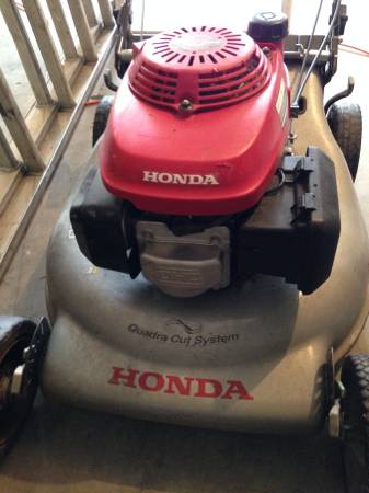 HONDA SELF PROPELLED MOWER