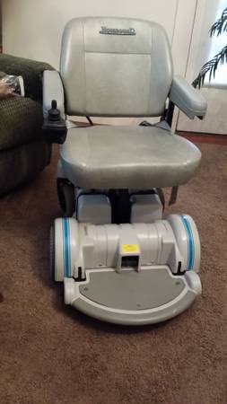 HOVEROUND ELECTRIC WHEELCHAIR amp VEHICLE CHAIR LIFT