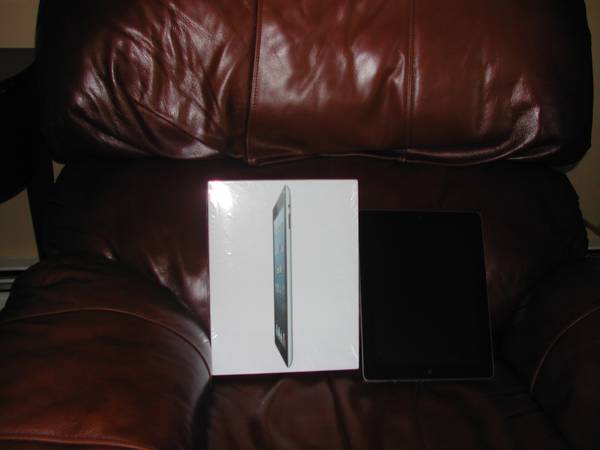 I PAD FOR SALE 128 GIG 4th GENERATION