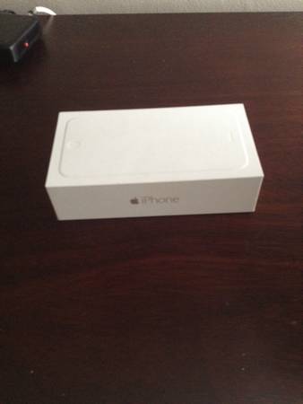 iPHONE 6 PLUS 128gb FACTORY UNLOCKED ATT USE ANY GSM CARRIER ONE MONTH OLD