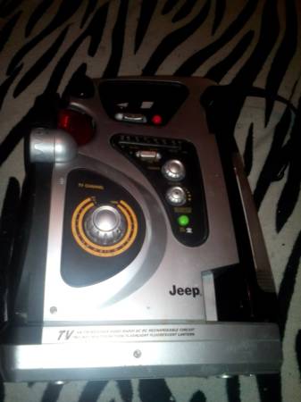 jeep electronics TVradiolantern (eastpointe)