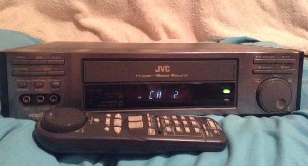 JVC 4 head VHS player with remote