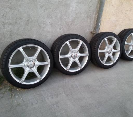 KATANA wheels 18with new GT Radial tires.