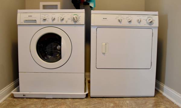 Kenmore Washer and Electric Dryer