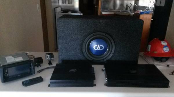 Kenwood DNX6990HD 6.1 Double Din NAVDVD w BT amp Car Audio Speakers
