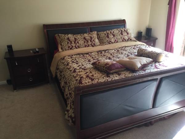 King Size Sleigh Bed, Solid Wood, Cherry Finish amp Black Leather Panels