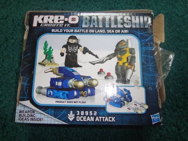 Kreo Create It Battleship Playset new in box mini figures