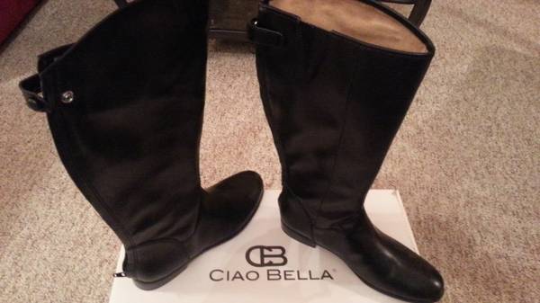 Ladies riding boots