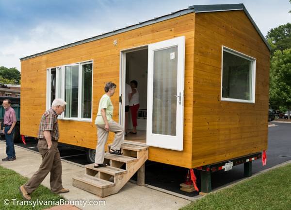 Land or Backyard to Rent for Modern Tiny House on Wheels (DurhamChapel Hill)