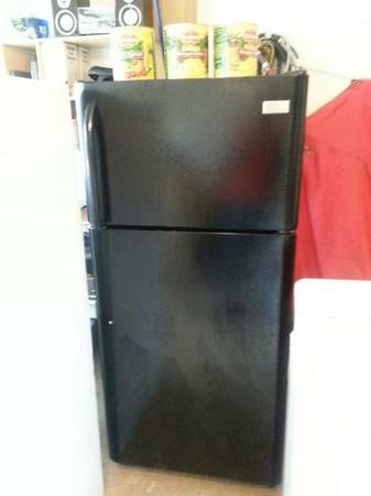 Large Black Refrigerator ice