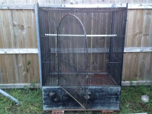 Large Cage 19x21x60 (Lakeview)