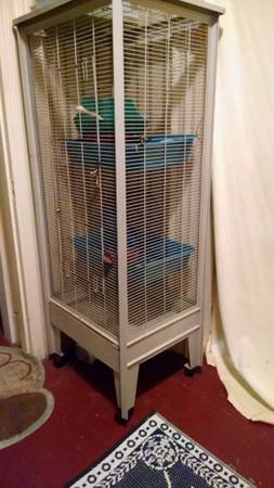 large cage (Exeter NH)