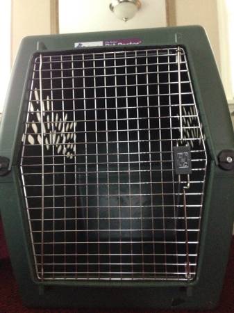 Large dog kennel  crate