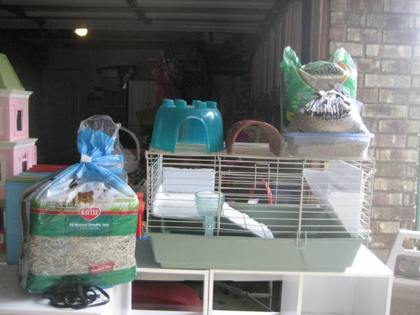 Large Pet Cage WAccessories (LewisvilleFlower MoundWaxahachie)