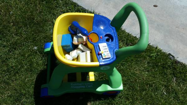 Leap Frog Shopping Cart with Groceries