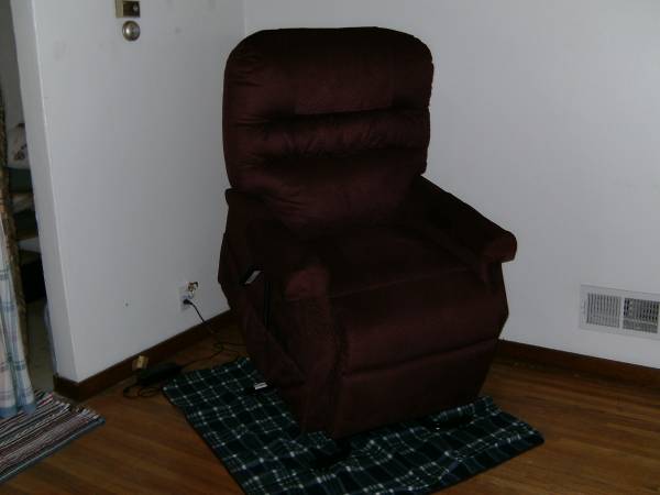 LIFTRECLINER CHAIR