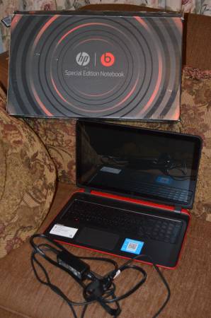 Like New HP BEAT Touch Screen Laptop