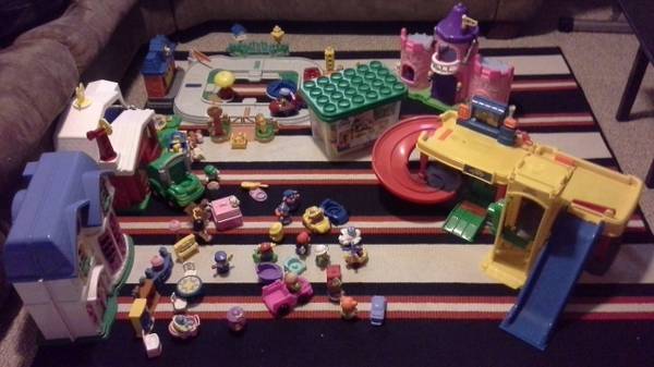 Little People large lot of sets