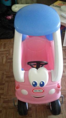 little tikes pink cozy coupe