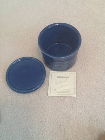 Longaberger salt crock 1 pint, w lid and candle