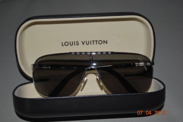 LOUIS VUITTON SUNGLASSES