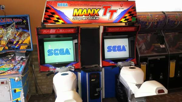 Manx tt superbike arcade game by sega