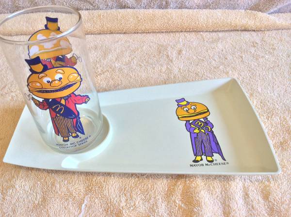 MAYOR MCCHEESE TRAY amp GLASS