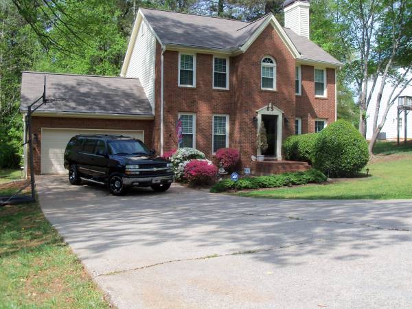 MITCHELLS TEENAGE LAWN amp LEAF RAKING SERV.  (acworth,ga.)