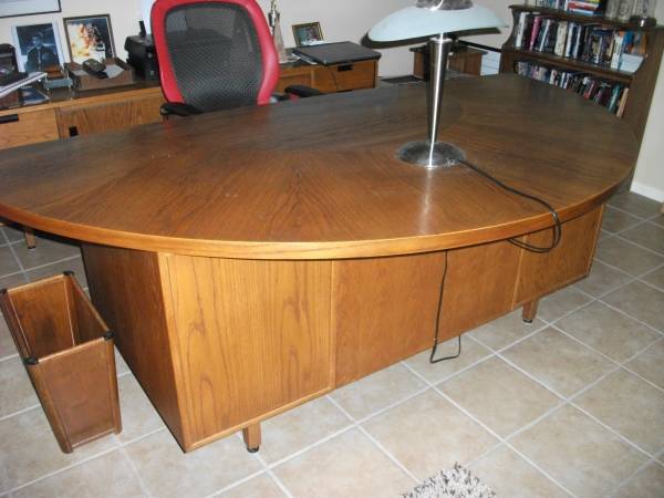 Most beautiful desk ever made