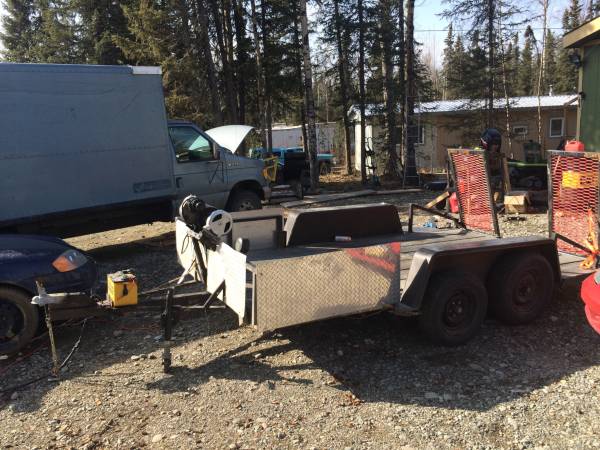 must sell asapvery nice dual axel 18 trailer