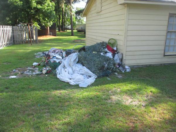 need labor to load up some trash (Goldsboro)