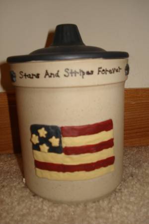 NEW Americana Country Crock with Candle