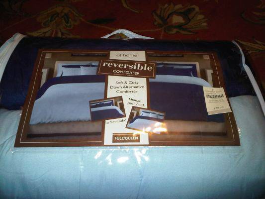 new At Home fullqueen blue reversible down comforter