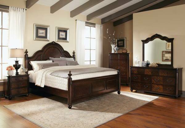 New Bedroom sets Cherry or Oak wood available in stock