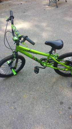 NEW CHILDS YOUTH BIKE