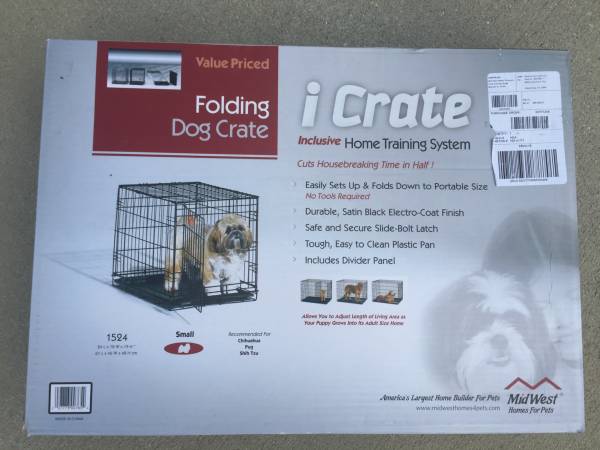 New in box small dog crate