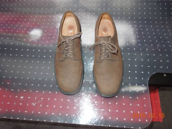 New Mens  Rockport  Shoes    11D