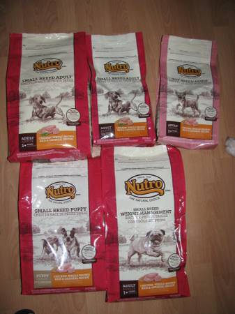 NEW Small Breed Toy Breed Dog Food (Apache Junction)