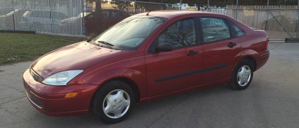 Nice 2001 ford focus 93k miles