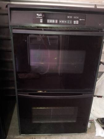NICE, CLEAN BLACK 30 DOUBLE ELECTRIC WALL OVEN