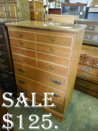 NICE Tall Maple Chest 125.00