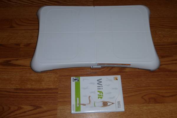 Nintendo WII fit board  Wi fit game, price reduced (anchorage)
