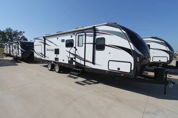 NORTH TRAIL TRAVEL TRAILERS (CANTON)