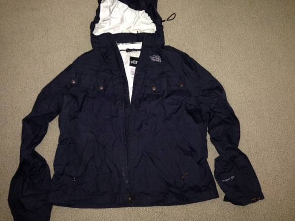 NORTHFACE HYVENT WINDBREAKER