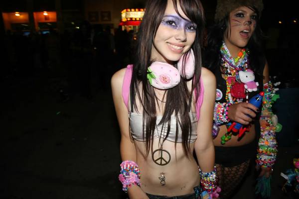 now doing paid auditions for edm plur photo shoots and videos (richmond)