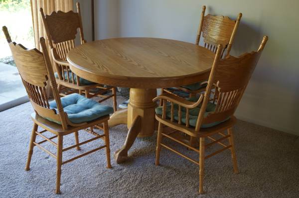 Oak Claw foot Dining Table w leaf and chairs